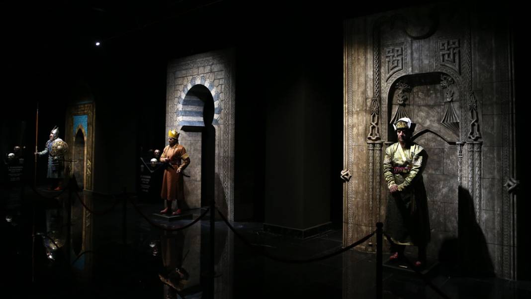 Görenler gözlerine inanamadı: İşte DNA analiziyle Selçuklu sultanlarının heykelleri 2